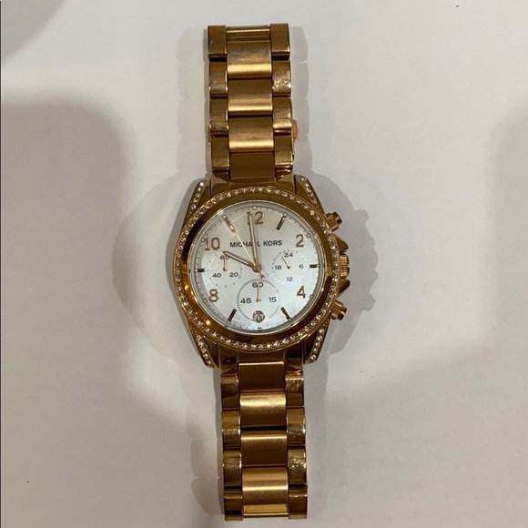 MK Rosegold watch - Picture 3 of 4